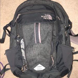 North Face FlexXvent backpack Worn Once !!!!